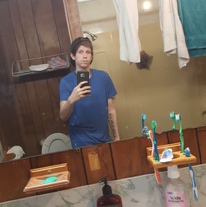 Meet your Posher, Dustin